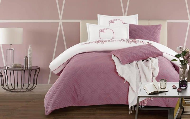 Royal Velvet Comforter Set 6 PCS - King Pink