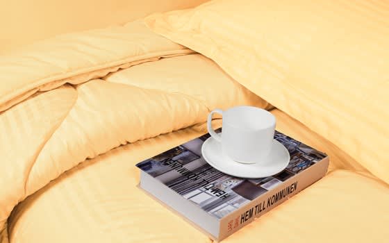 Relax Stripe Hotel Comforter Bedding Set 6 PCS - Queen Yellow