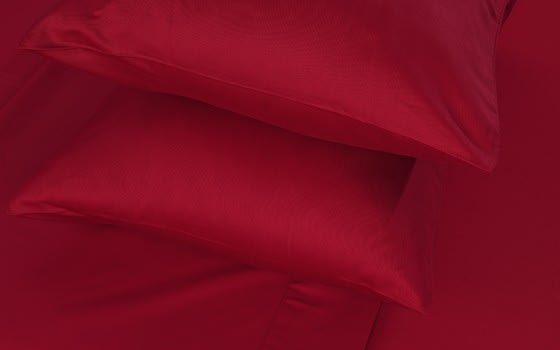 Welspun Basics Plain Bed Sheet Set 4 PCS - King Red ( 220 TC )