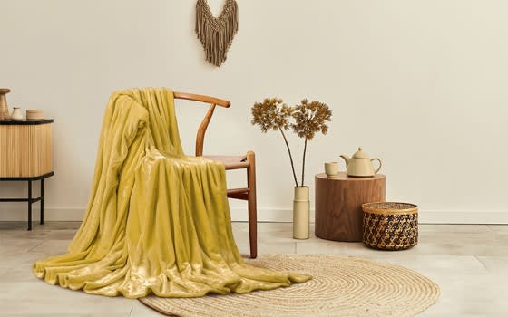 Al Saad home Flannel Blanket 1 PC - King Yellow 