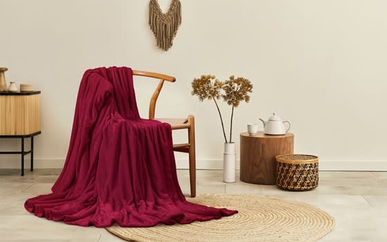 Al Saad home Flannel Blanket 1 PC - Single Red 