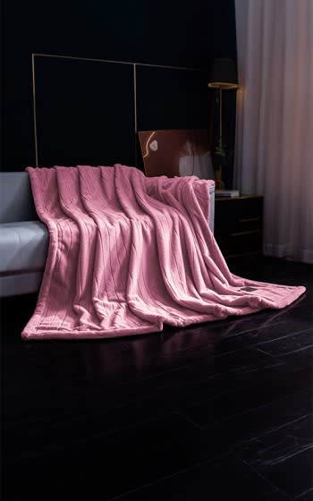 بطانية بوني الفرو - نفرين وردي
