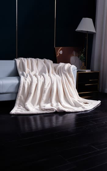 Bunny Fur Blanket - Single Cream