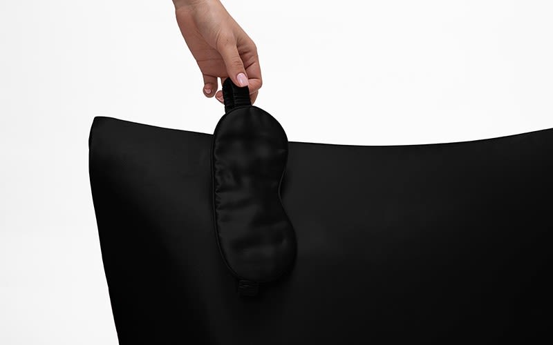 Luxury Silk Set 4 PCS ( Pillow Case , Eye Mask , Large Scrunchie , Hair Band ) - Black