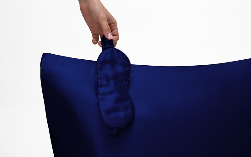 Luxury Silk Set 4 PCS ( Pillow Case , Eye Mask , Large Scrunchie , Hair Band ) - Blue