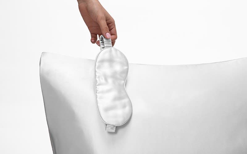 Luxury Silk Set 4 PCS ( Pillow Case , Eye Mask , Large Scrunchie , Hair Band ) - White