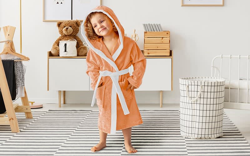 Kids Embroidery Cotton Bathrobe 1 Pc ( 4 - 6 ) Years Old - Peach