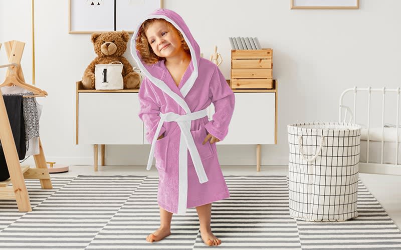 Kids Embroidery Cotton Bathrobe 1 Pc ( 6 - 8 ) Years Old - Pink