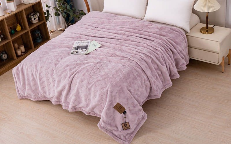 Panda Fur Blanket - King Pink