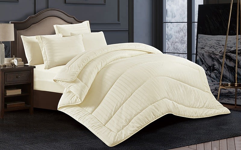 Lovely Stripe Hotel Comforter Bedding Set 4 PCS - Single Cream