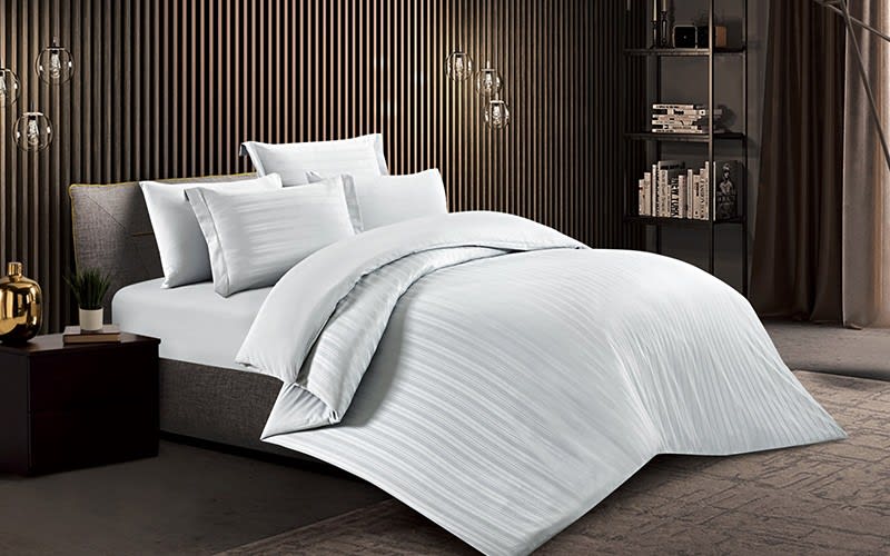 Lovely Stripe Quilt Cover Bedding Set Without Filling 6 PCS - King Grey