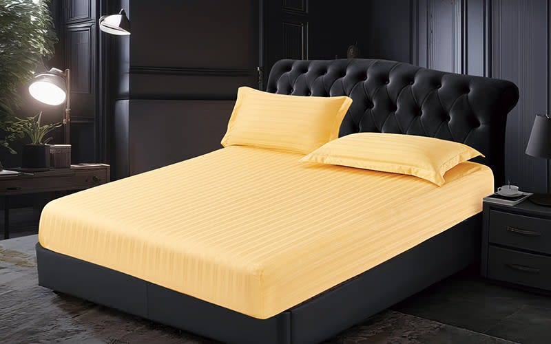 Lovely Hotel Stripe Bedsheet Set 3 PCS - King Yellow