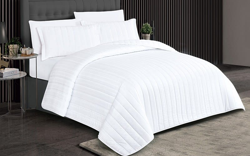 Lovely Stripe BedSpread Set4 Pcs- Single White