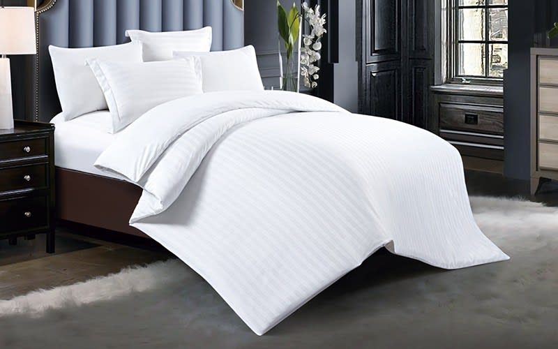Ultimate Stripe Quilt Cover Bedding Set Without Filling 6 PCS - King White