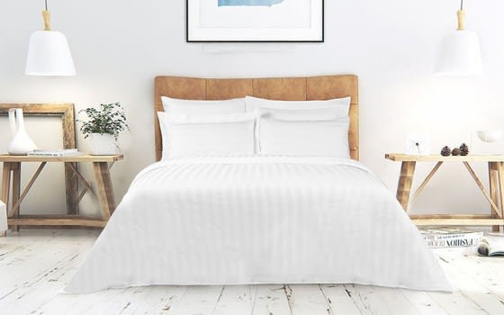 Xo Hotel Stripe Cotton 400 TC Quilt Cover Bedding Set Without Filling  6 PCs - King White