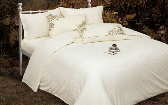 New Tiffany Cotton Stripe Quilt Cover Bending Set Without Filling  6 PCs - King Cream