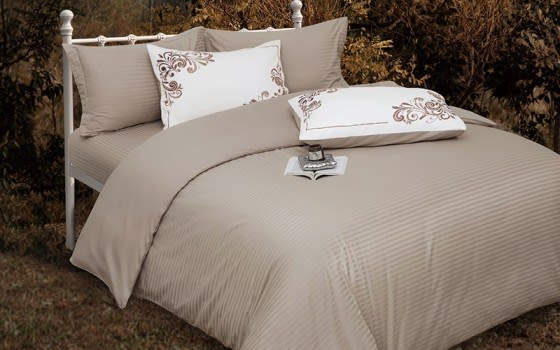 New Tiffany Cotton Stripe Quilt Cover Bending Set Without Filling  6 PCs - King Beige