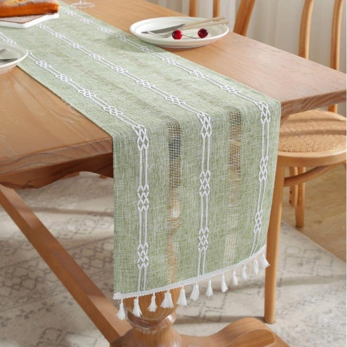 Linen & Cotton Embroidered Table Runner 1 Pcs - Green