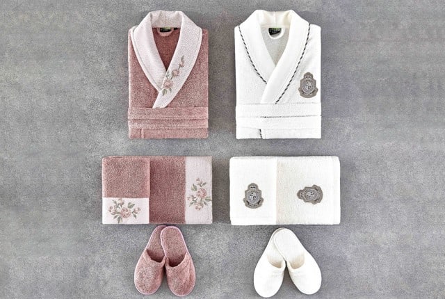 Eco Cotton Bathrobes Set 8 PCS - White & Pink