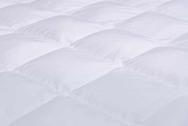 Cannon Mattress Topper With Bedsheet - ( 200 X 200 ) cm White