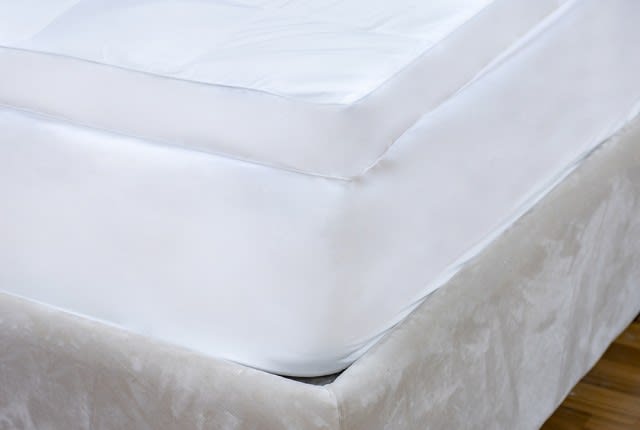 الطبقة الفندقية من كانون مع شرشف - ( 200 × 200 ) سم أبيض