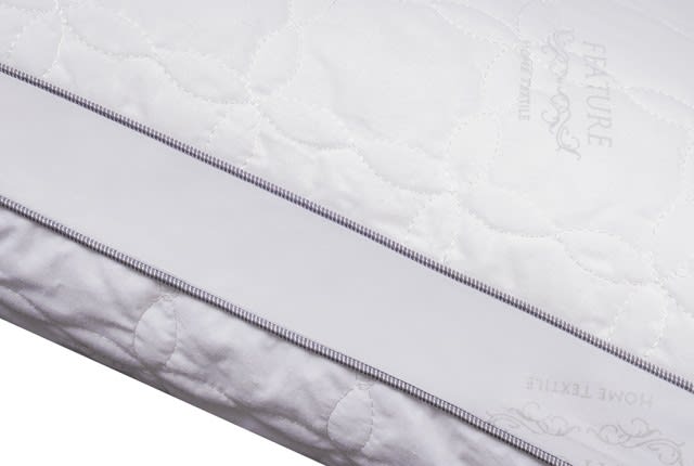Feature High Class Cotton Pillow ( Soft )