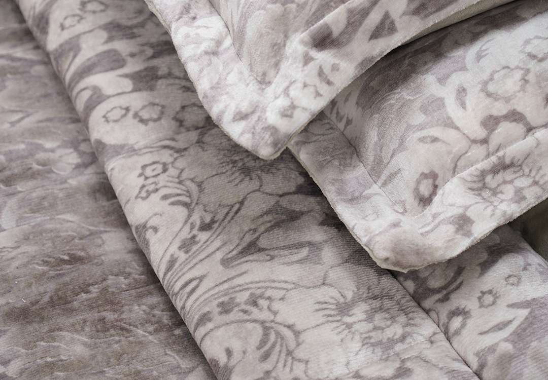 Valentini Velvet Comforter Set 6 PCS - King Grey