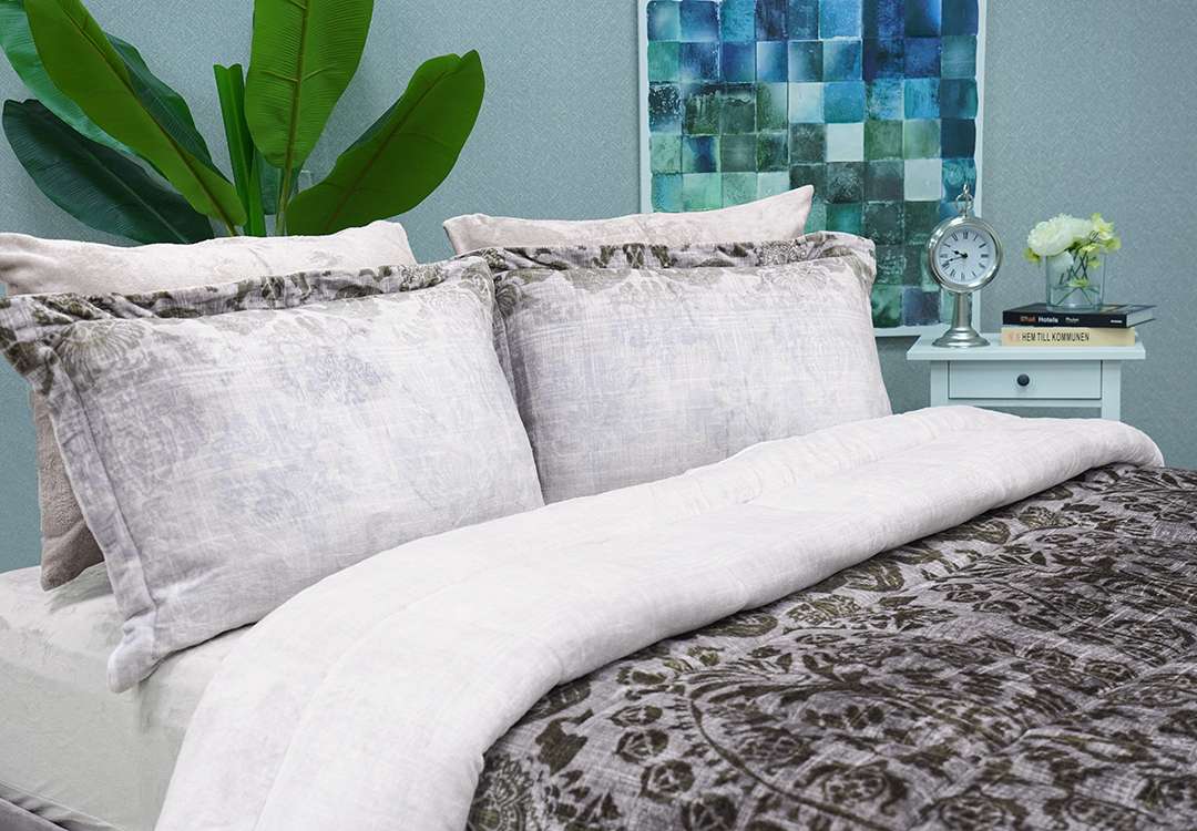 Valentini Velvet Comforter Set 6 PCS - King Multi Color