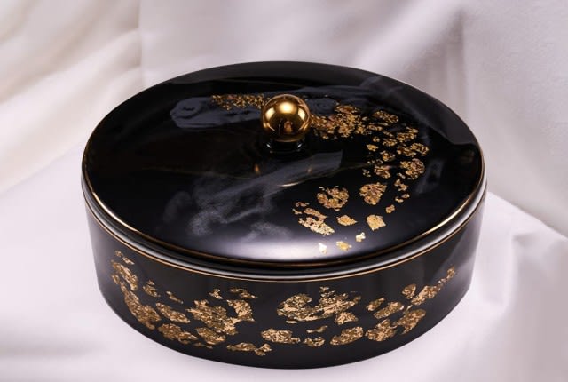 Hospitality Box With Lid 1 PC - Black & Gold