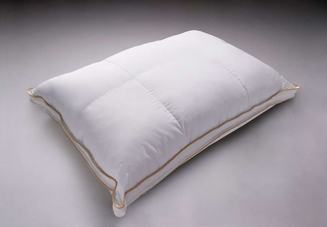 Field Crest Memory Foam Classic Deluxe Pillow - 300 Th ( Hard )