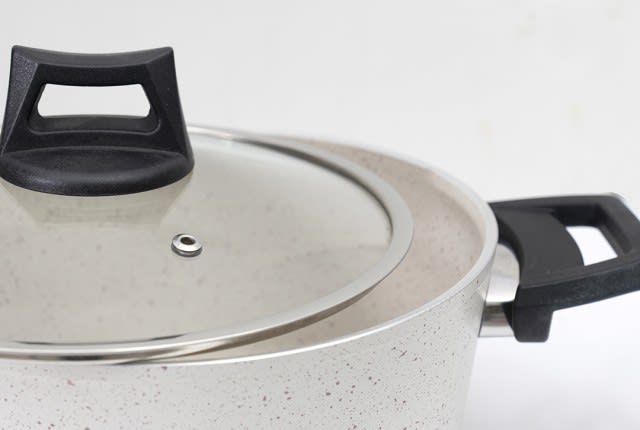 Granite Cooking Pot With Glass Lid - Cream & Black ( Medium )