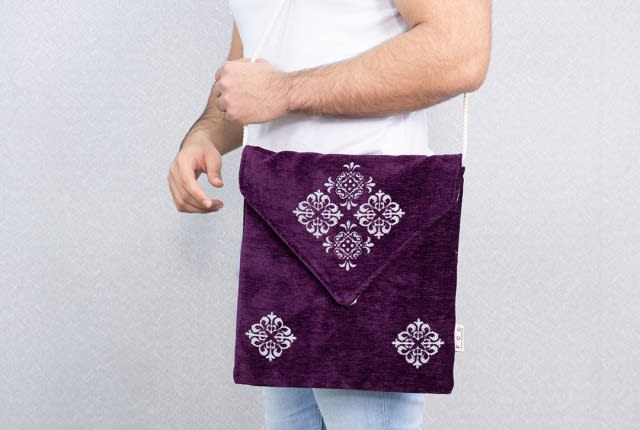 FCC Prayer Carpet With Bag For Decor - ( 115 X 70 ) cm - Purple