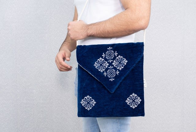 Armada Prayer Carpet With Bag For Decor - ( 115 X 70 ) cm - Blue