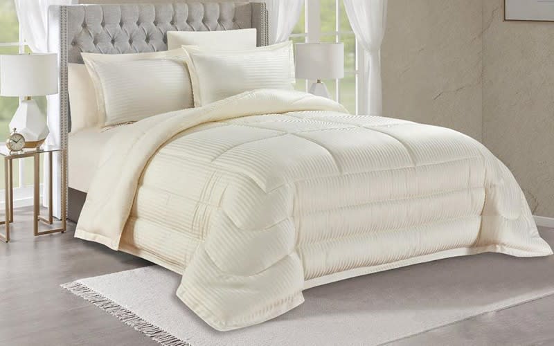 Valentini Striped Comforter Set 6 PCS - King Cream