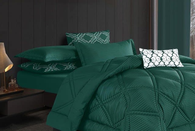 New Manilla Hotel Comforter Set 7 PCS - King Striped Green
