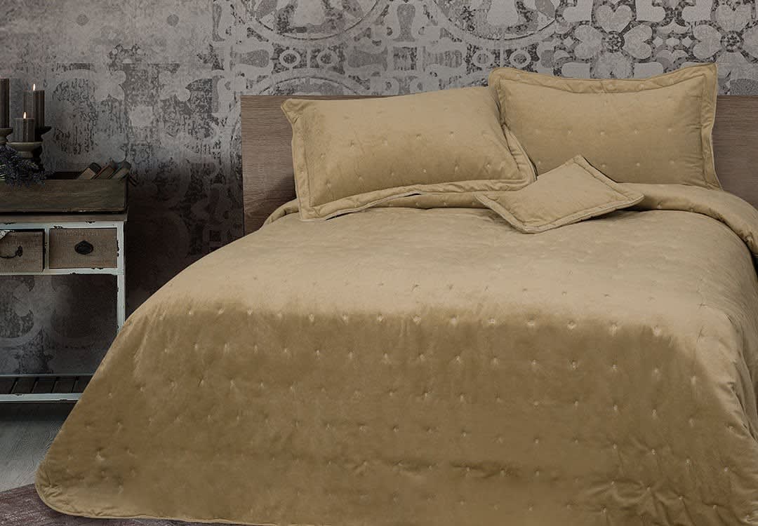 Turkish Jacquard Velvet Bed Spread Set 4 PCS - King Beige