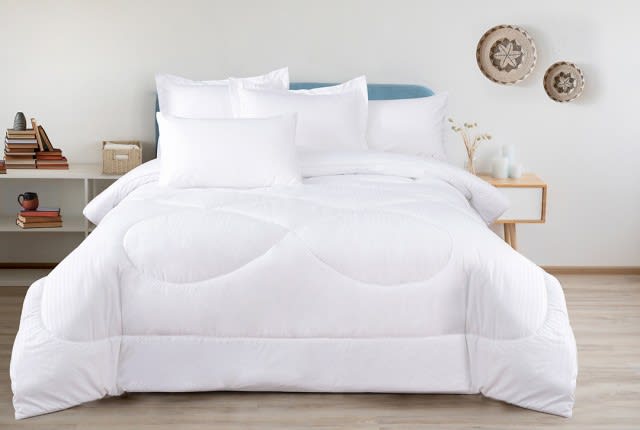 Armada Stripe Hotel Comforter Set 4 PCS - Single White