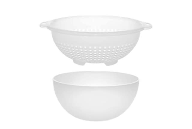 Colander With Bowl - White