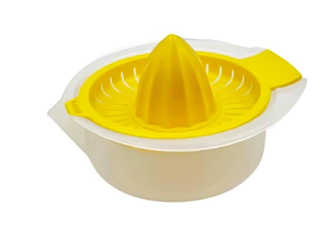 Plastic Lemon Squeezer - Transparent & Yellow