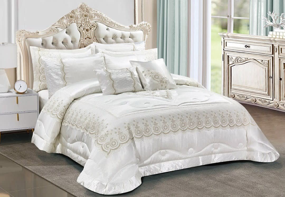 Field Crest Embroiderd Wedding Comforter Set 8 PCS ــ King White