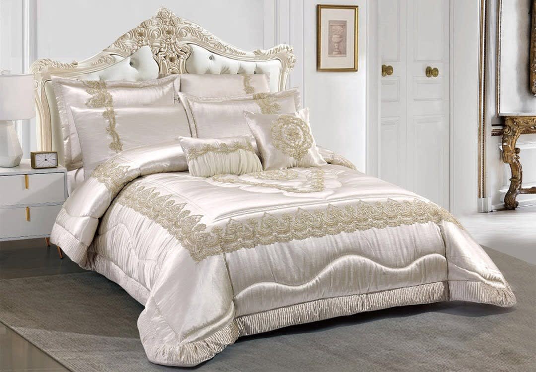 Field Crest Embroiderd Wedding Comforter Set 8 PCS ــ King L.Beige