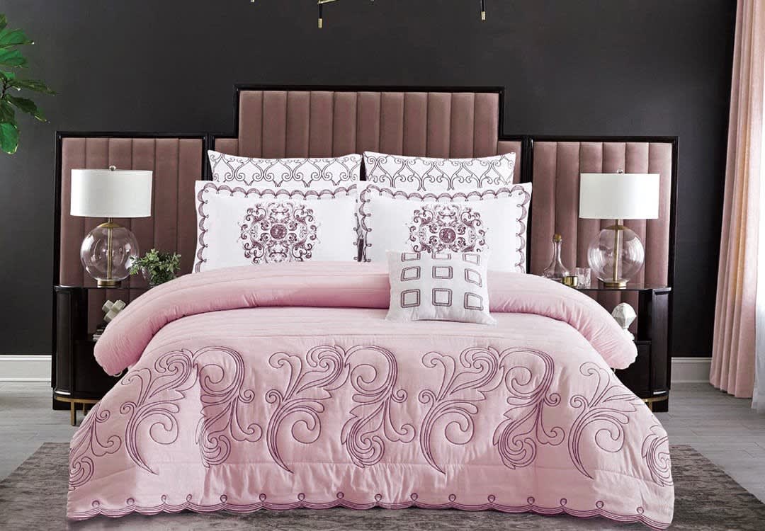 Rosario Embroiderd Comforter Set 7 PCS ــ King Pink