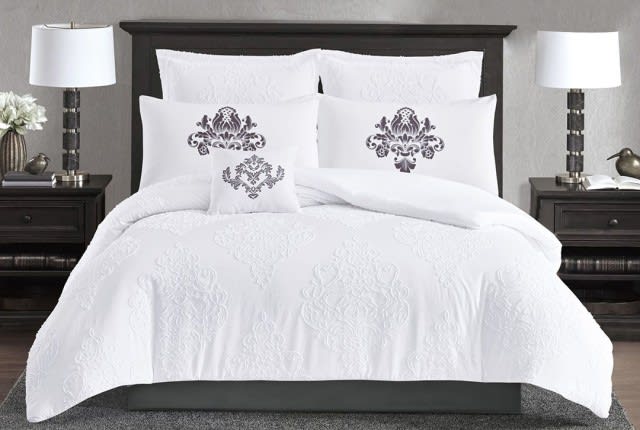 Aseel Comforter Set 7 PCS - King White