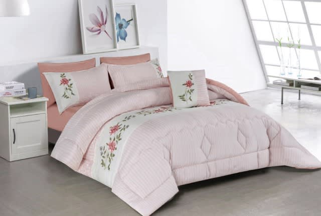 Valentini Embroidered Duvet Cover Set Without Filling 7 PCS - King Pink