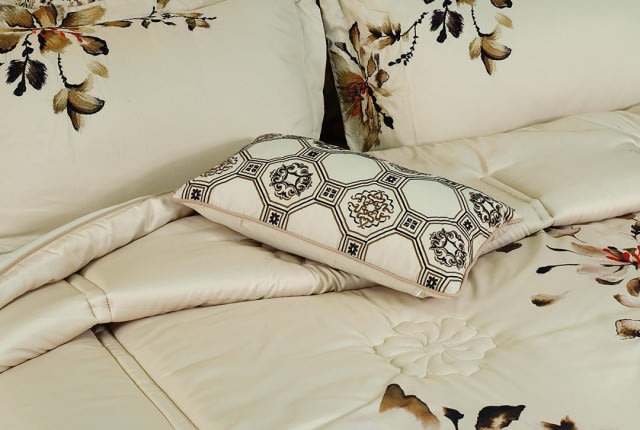 Brasilia Comforter Set 7 PCS - King L.Beige & Olive