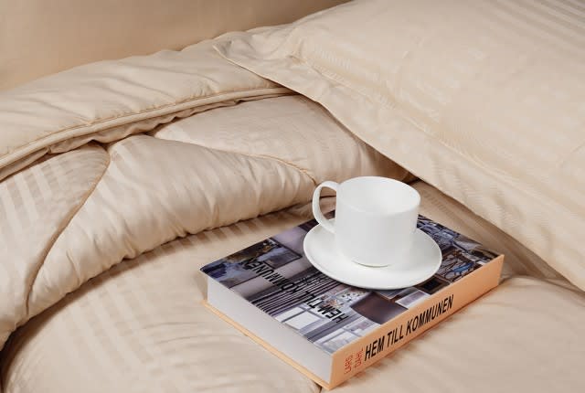 Relax Stripe Hotel Comforter Set 6 PCS - King Beige