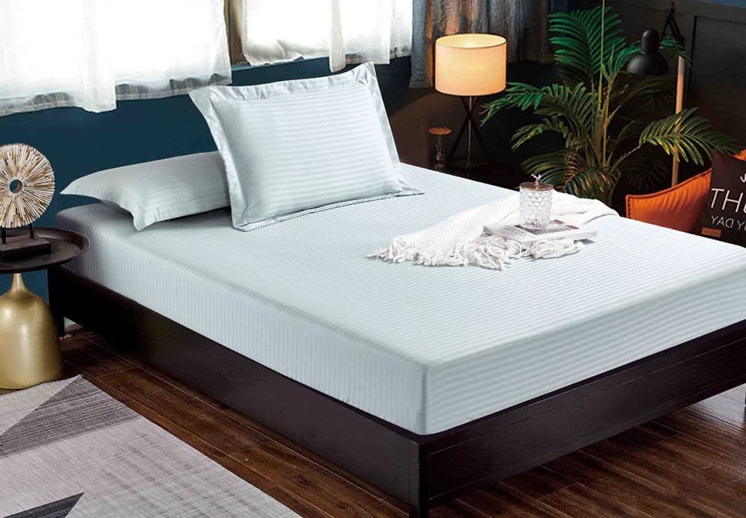 Relax Hotel Stripe Bedsheet Set 3 PCS - King L.Sky Blue