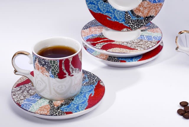 Luxurious Coffee Catering Set 12 PCS - Multi Color