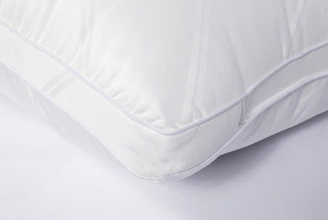 Valhalla Pillow - ( 50 X 75 ) cm - ( Medium Hard )