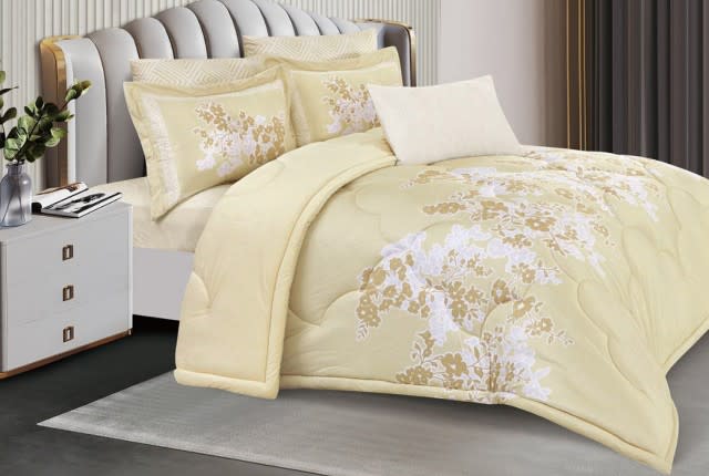 Adelyn Velvet Comforter Set 7 PCS - King Cream